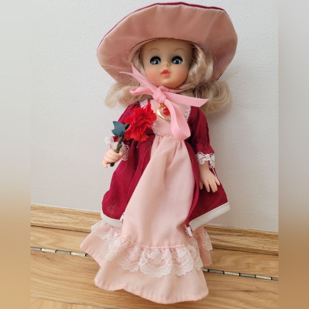 1982 Birthstone and Blossoms January Doll